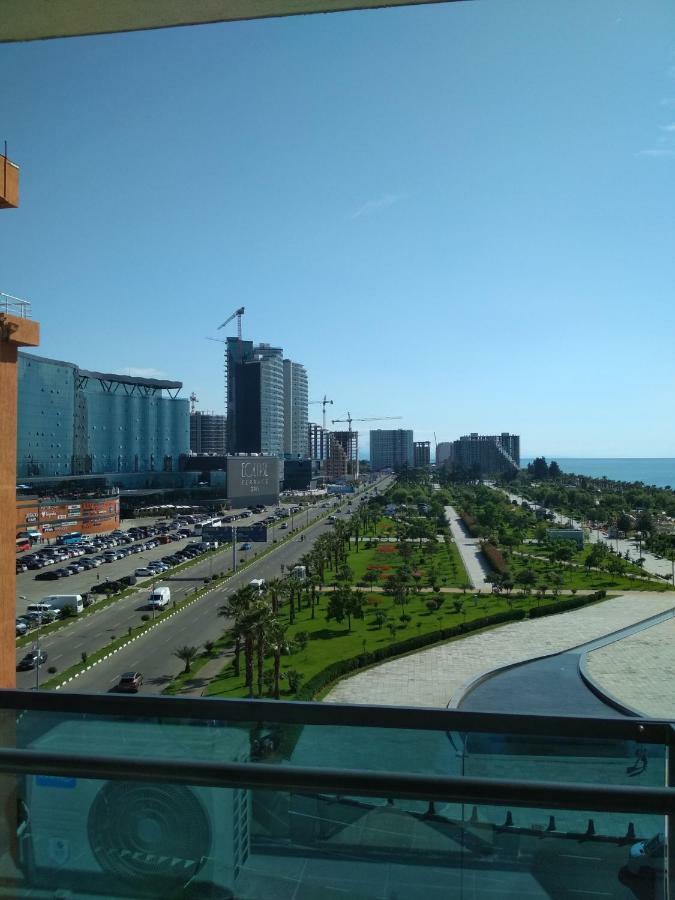 Апартамент Студия Панорамный Возле Моря Batumi Bagian luar foto